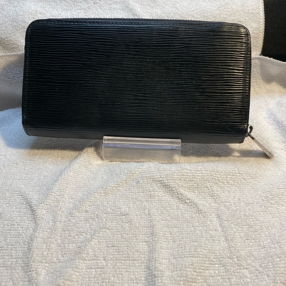 LV Authentic vintage black epi long wallet - Very good used condition - Picture 2 of 6